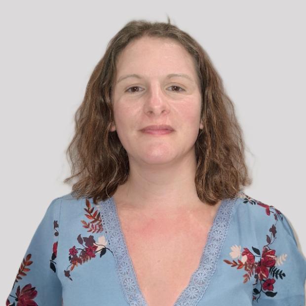 Dr Abi Lucking